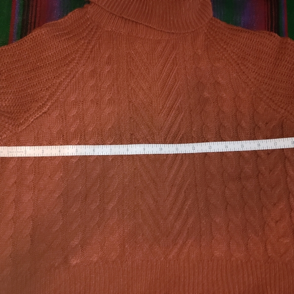 Sweater - Picture 4 of 4